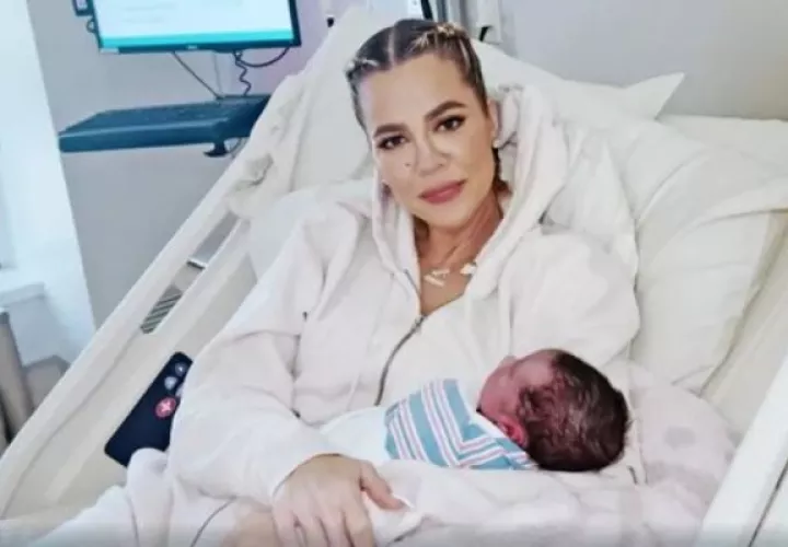 Khloé Kardashian y Bruno, su segundo hijo. Foto: Redes Sociales