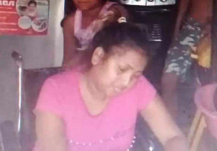  Isamar Morán tiene problemas de movilidad y utiliza una silla de ruedas. Foto: Diomedes Sánchez 