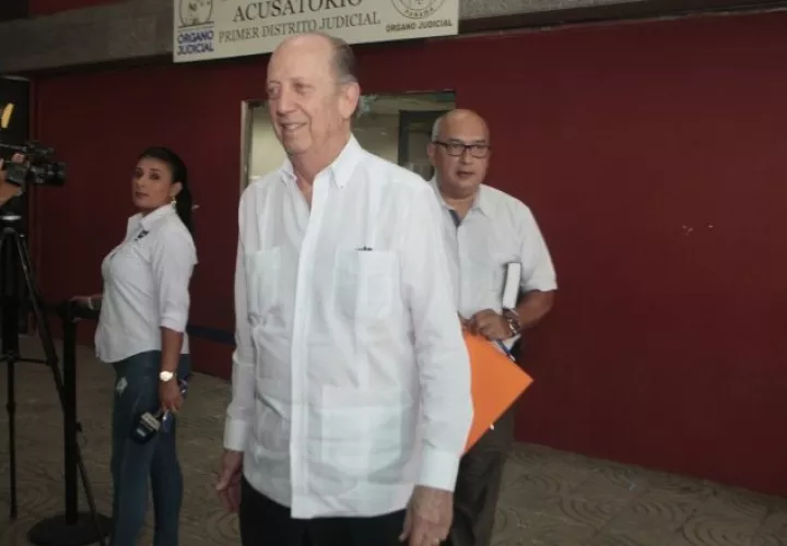 Roberto Eisenmann. Archivo