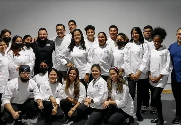 Participantes del programa. Foto: Cortesía
