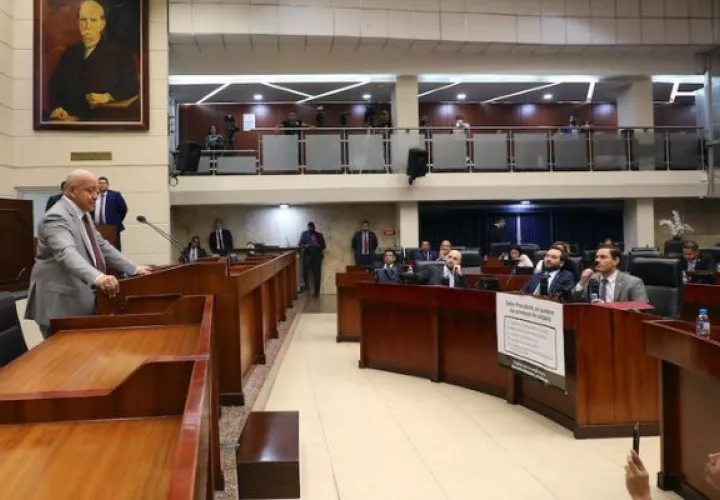 Clausura de la Primera Legislatura del Cuarto Periodo de Sesiones Ordinarias. Foto: Cortesía