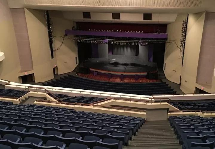 A pesar de su aforo, el teatro Anayansi sigue siendo considerado como el mejor para espectáculos. Foto: Cortesía Atlapa