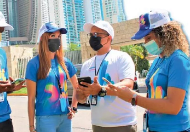 Son 116 mil personas las que se han interesado por ser empadronadores y supervisores, quienes serán seleccionado en noviembre. Foto: Cortesía Contraloría General