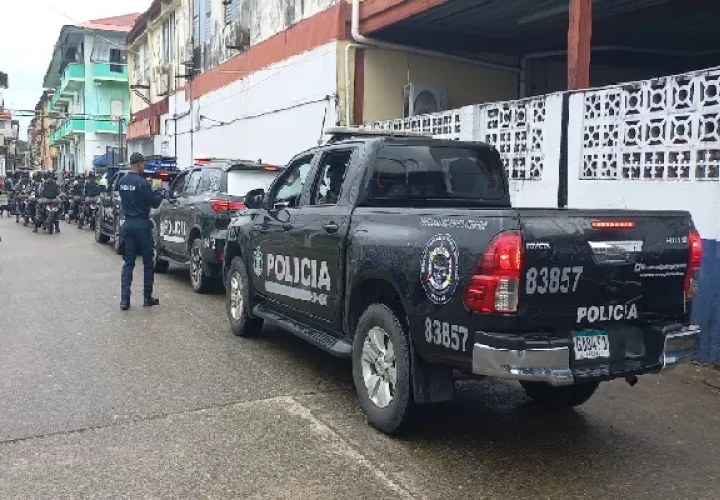 Cuentan con el apoyo del Servicio Nacional Aeronaval (Senan), Servicio Nacional de Fronteras (Senafront) y otros organismos de seguridad como Sinaproc y Cruz Roja. Foto. Diomedes Sánchez
