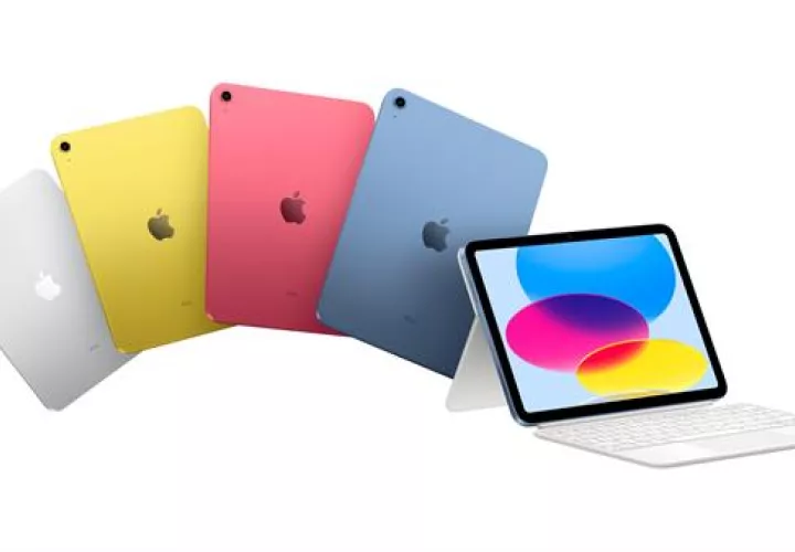 Apple que muestra el nuevo iPad de décima generación en sus diferentes colores.