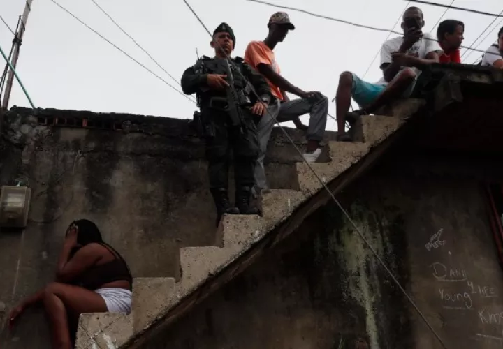 Masacre dejó al menos cinco muertos y dos heridos en la ciudad colombiana de Cali. Foto: EFE