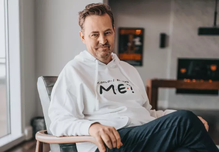 Matthew Perry tomaba tomaba 55 pastillas de Vicodin al día y llegó a pesar 58 kilos. Foto: Instagram / @mattyperry4