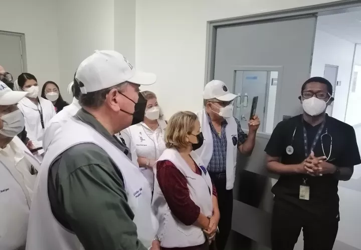  Ahora los pacientes de Azuero no tendrán que viajar largas horas para recibir tratamiento. Foto: Thays Domínguez