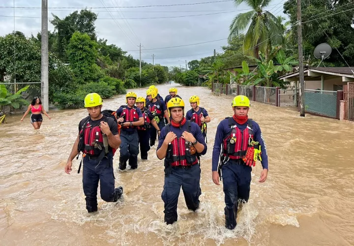 Se desalojaron sitios como la escuela del lugar y otras áreas de riesgo. Foto: Thays Domínguez