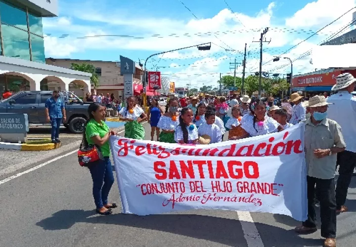 Con este evento folclórico se abre paso a las efemérides patrias en la provincia de Veraguas. Foto. Melquiades Vásquez