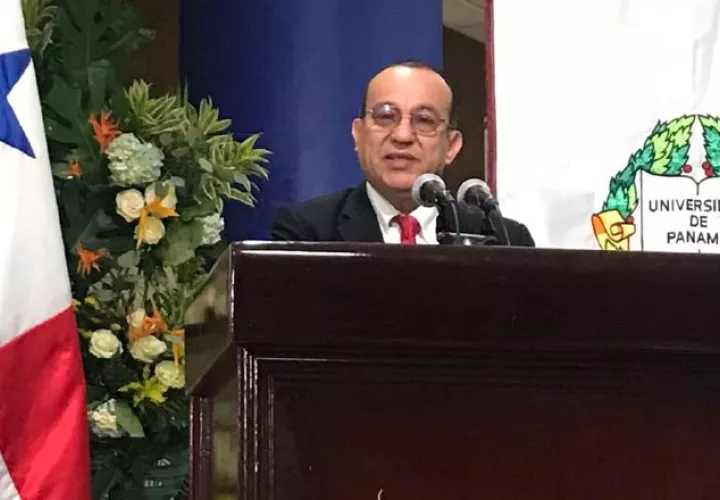 El rector Eduardo Flores Castro rindió cuentas la semana pasada. Foto: Cortesía UP