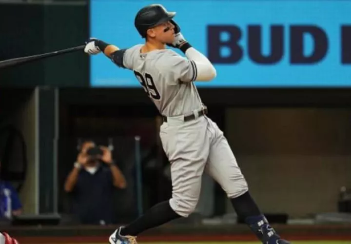 Aaron Judge pegó su cuadrangular 62 en la Liga Americana. Foto: @TheJudge44