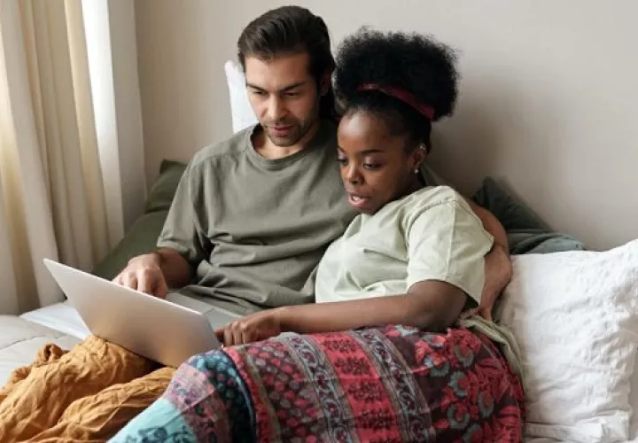  Las relaciones sexuales ayuda a aliviar la tensión y a reducir el estrés. Foto: Ilustrativa / Pexels