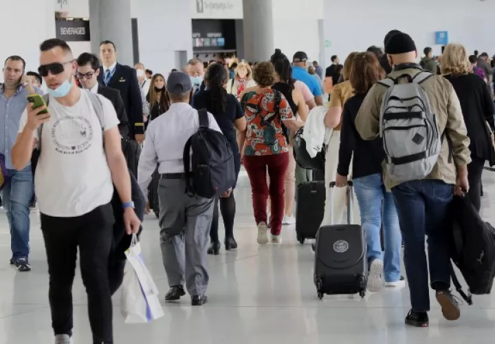 En unos 61,342 pasajeros fueron las proyecciones de Tocumen S.A. desde el 28 de octubre hasta el 7 de noviembre. Foto: Cortesía