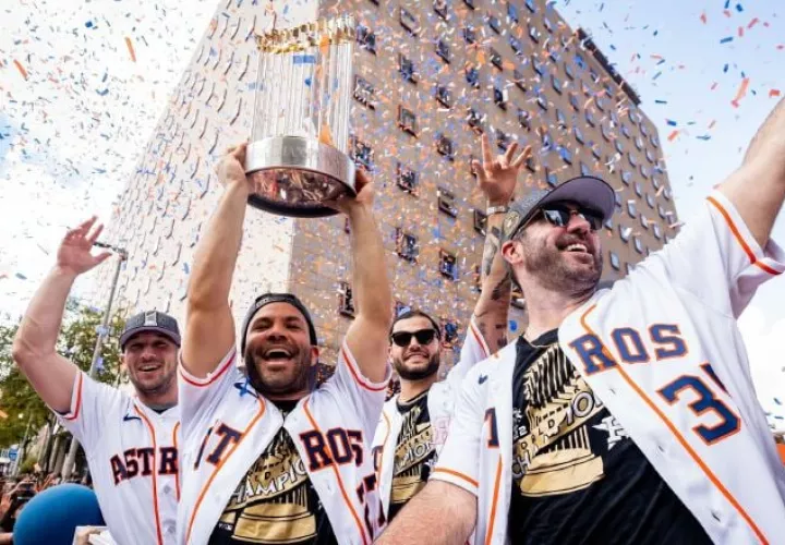 Astros siguen celebrando su campeonato. Foto: Twitter