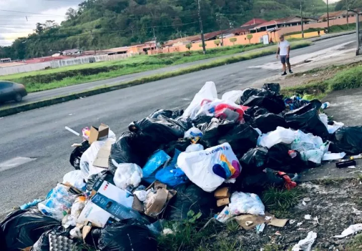 Aguaseo está encargada de la recolección de los desechos en los 15 corregimientos de Colón. Foto / Diómedes Sánchez.