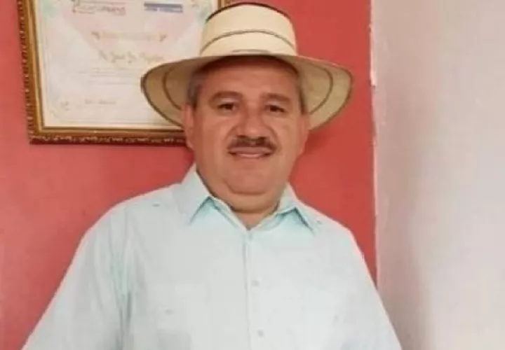 José Sebastián Tejedor Casas, “Junior Tejedor”, era un destacado locutor de los bailes típicos y cantaderas. Foto. Mayra Madrid