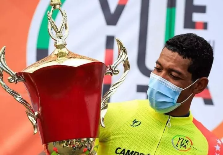 Christofer Jurado ganó la Vuelta a Chiriquí en el 2020. Foto: Fepaci