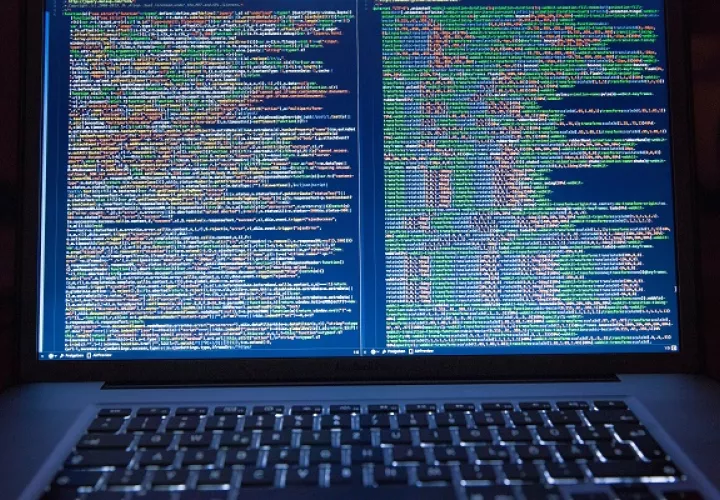 Las carreras de innovación digital tienen una duración de dos años y medio. Foto: Pexels