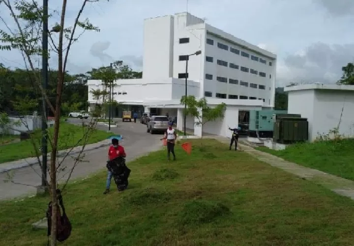 La víctima fue trasladada al servicio de urgencias de la Caja de Seguro Social para ser atendido. Foto. Diomedes Sánchez