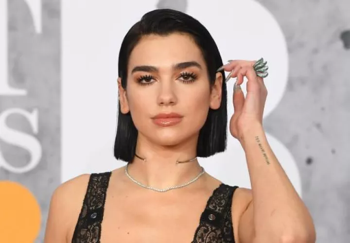 Dua Lipa usó las redes sociales para terminar con los rumores. Foto: Archivo
