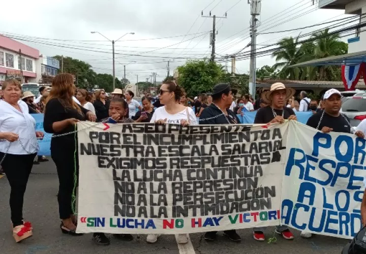 encandenados22_pa_0.jpg