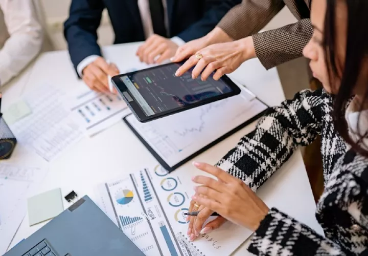 Las Fintech se destacan por priorizar los resultados y el bienestar de sus colaboradores. Foto: Pexels