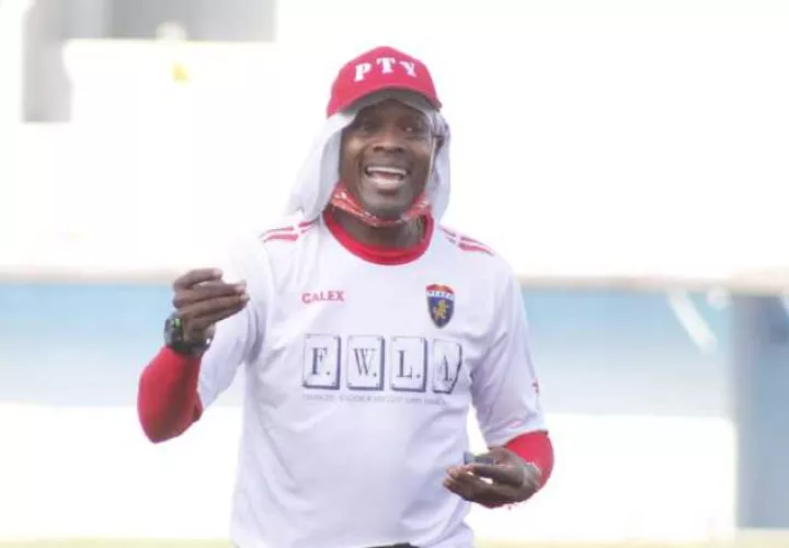 Jorge Luis Dely Valdés, dejó el banquillo de Plaza Amador. Foto: Twitter