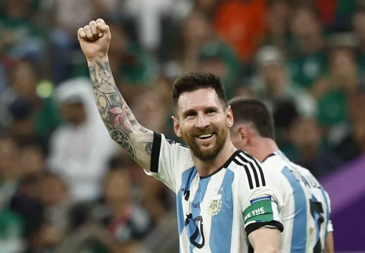 Messi festeja su gol contra México en el Mundial de Qatar 2022. Foto:EFE