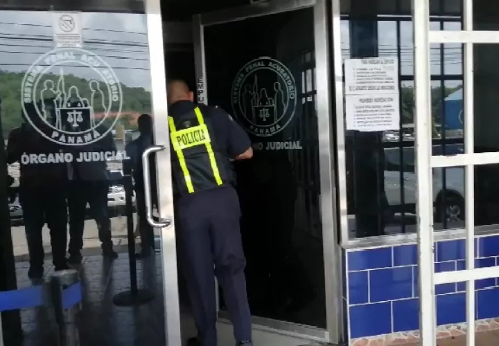 Se estima que unas 100 denuncias o más se presentan al mes en Panamá por todo tipo de delitos de estafa. Foto. Eric Montenegro