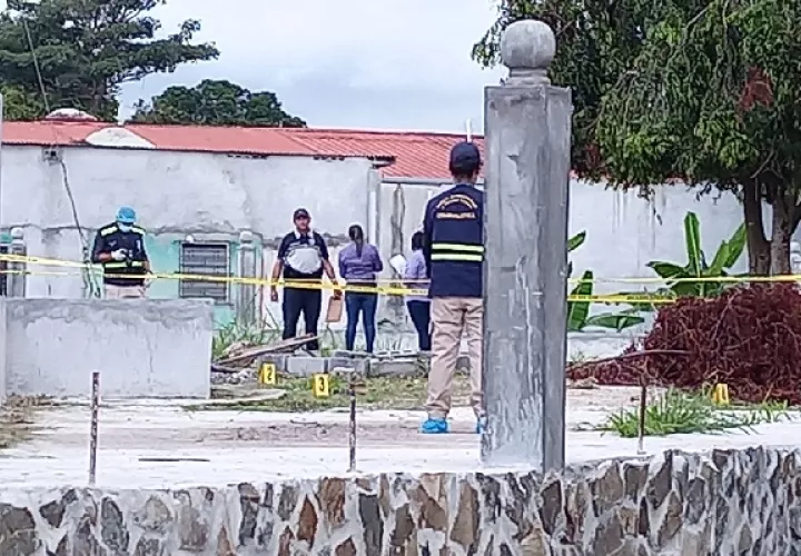 Un testigo del hecho narró que el sicario llegó al sitio en una “chiva”, tomando camino hacia el parque, en donde efectuó varios disparos en contra de “Coquito”, para luego darse a la fuga. Foto. Eric Montenegro