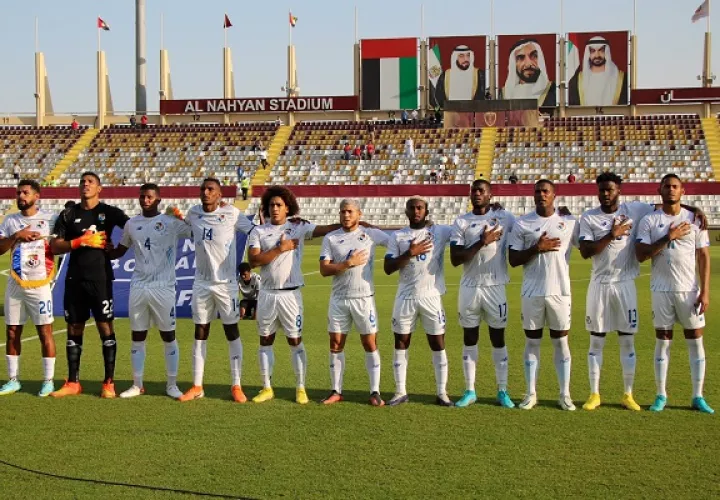 Equipo de Panamá que enfrentó a Arabia Saudí. Foto: Fepafut