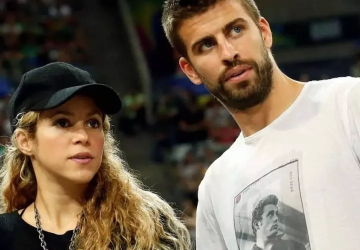 Shakira y Gerard Piqué, imagen de cuando iban a los partidos. Foto: @VARometroCy