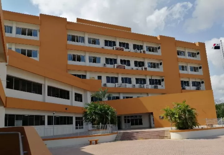 Uno de los casos fue reportado desde el Hospital Nicolás Solano. Foto. Archivo