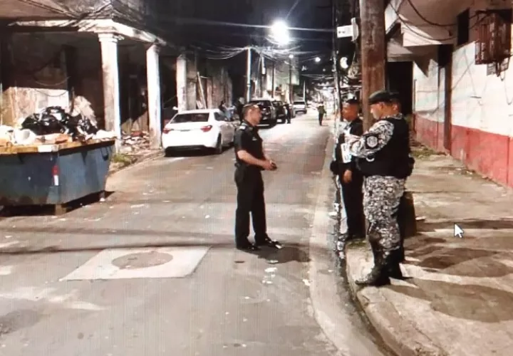 El ataque armado fue en las calles 7 y 8 avenida Justo Arosemena. Foto: Diomedes Sánchez 