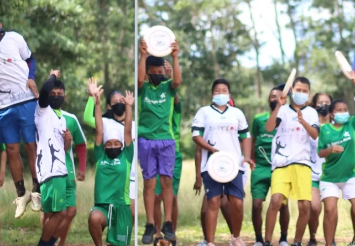 Jóvenes de la Fundación Barrios Panamá. Foto: @barriospanama