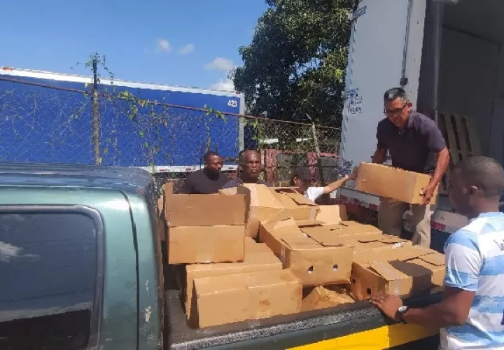 El gobierno destinó para Colón 87,767 productos cárnicos en el programa navidad solidaria para ser dirigido a las comunidades. Foto. Diomedes Sánchez
