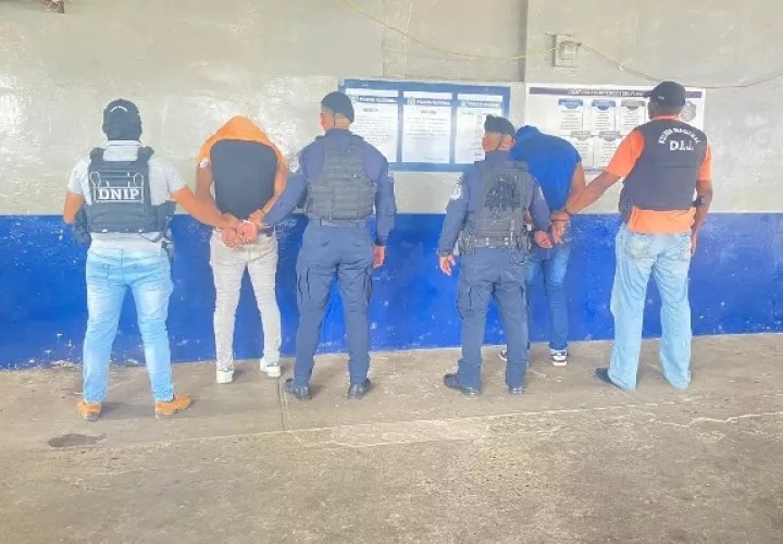 Se conoció que, en la huida de ambos sujetos, uno de ellos arrojó un arma a un riachuelo. Foto. Diomedes Sánchez