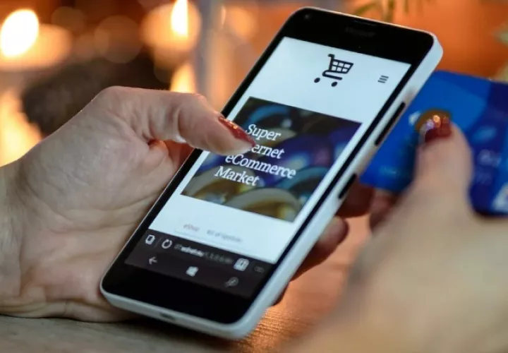 Desconfíe de las grandes ofertas. Foto: Pexels
