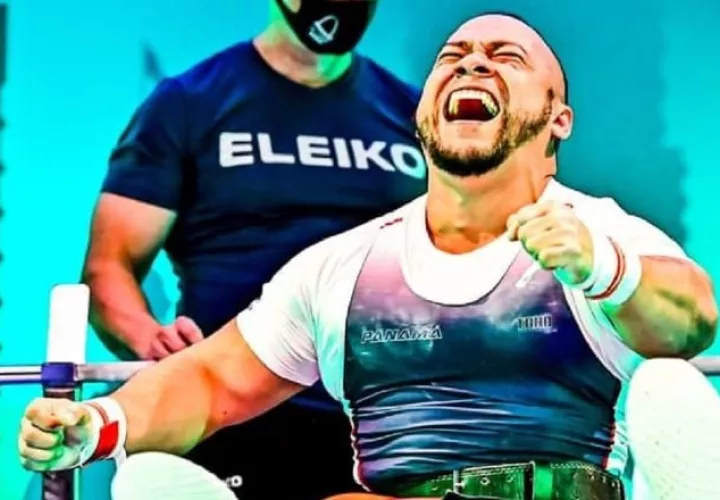 Rey Dimas ganó oro en Dubai. Foto: Cortesía