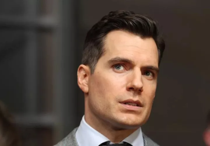 Henry Cavill producirá y protagonizará el proyecto. Foto:  Archivo / EFE / Kiko Huesca