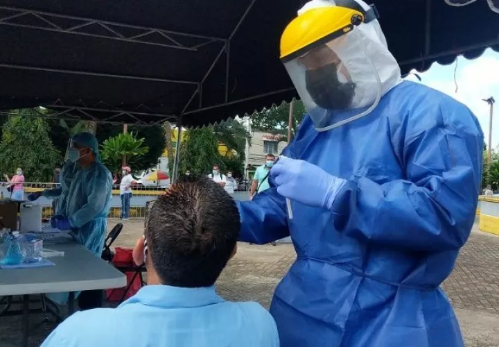 En el distrito de Arraiján, donde se han reportado más de 650 personas afectadas por el virus. Foto. Archivo