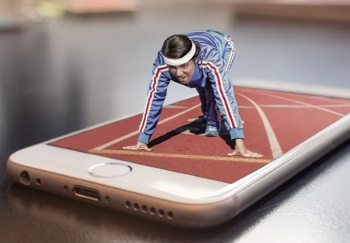 Muchas app te pueden ayudar a motivarte diariamente a cumplir ese objetivo. Pixabae