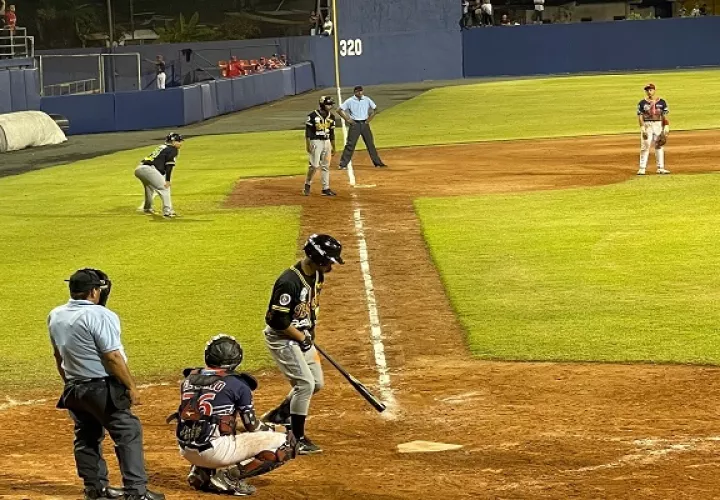 Bocas del Toro sigue intratable en el béisbol juvenil. Foto:: Fedebeis