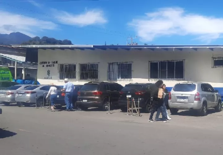 El Ministerio de Salud mantiene vigilancia sanitaria en la Feria de Boquete y sus alrededores; mientras que en coordinación con la Caja de Seguro Social, se brinda asistencia médica las 24 horas del día. Foto. Mayra Madrid
