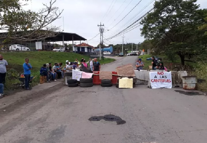 El cierre paralizó las actividades en los dos yacimientos en La Valdeza. Foto: Eric A. Montenegro