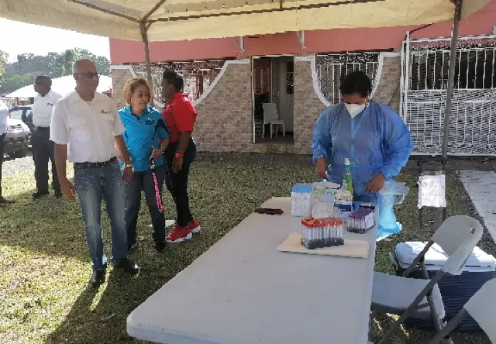 En los operativos participaron, Control de Vectores, saneamiento ambiental, promoción de la salud, laboratorio, salud pública. Foto. Diomedes Sánchez