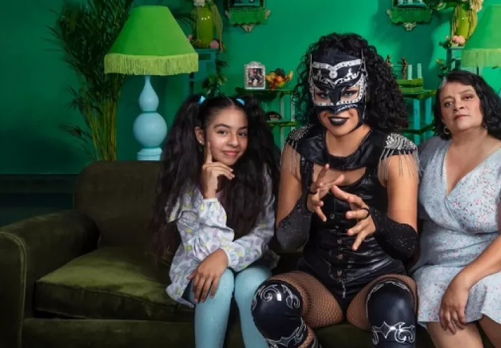 El reparto de la serie está conformado casi en su totalidad por mujeres. Foto: Netflix