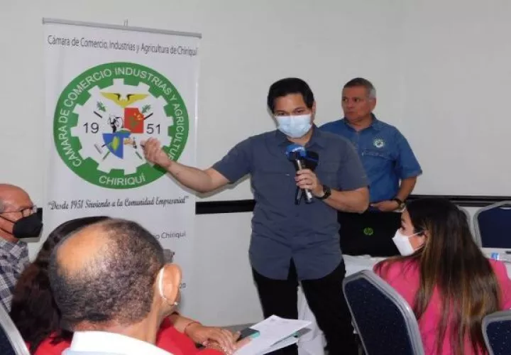 El conversatorio forma parte del programa “DGI en tú comunidad” que busca interactuar directamente con los contribuyentes.