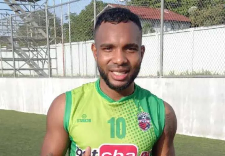 Jhamal Rodríguez, mediocampista del Sanfra. Foto: Jaime Chávez Rivera